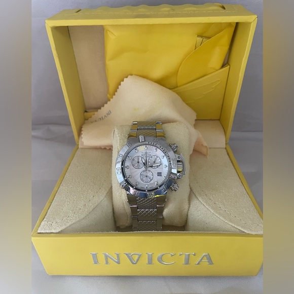 INVICTA- subaqua chrono watch - Picture 1 of 3